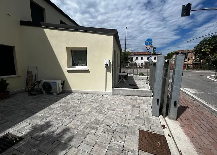 Casa Rielta, Tram E Parking Apartment Mestre